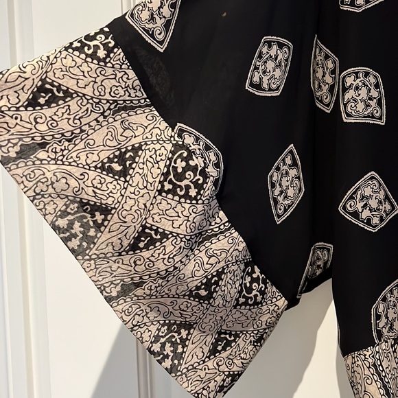 Marciano patterned blouse - Picture 2 of 5